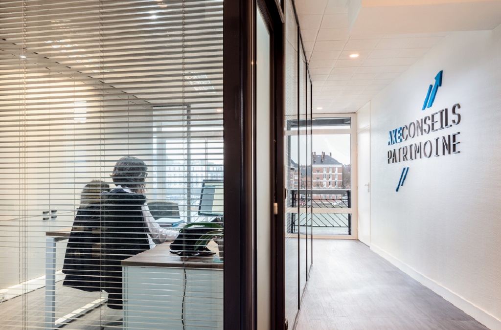 Avec l'équipe d'Axe Conseils Patrimoine, gérez voter patrimoine en toute sérénité, Dieppe, 76200   